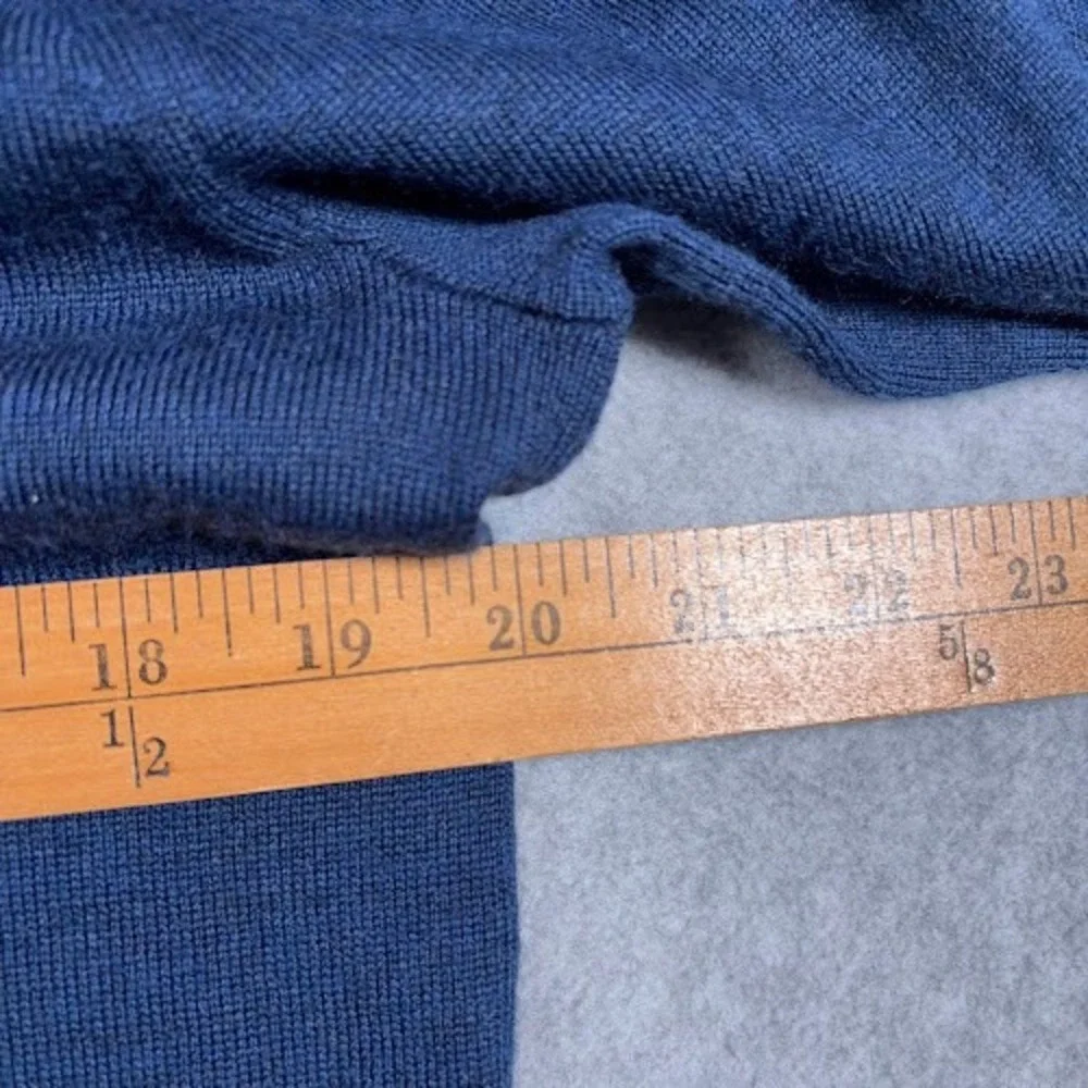 Banana Republic sophisticated navy